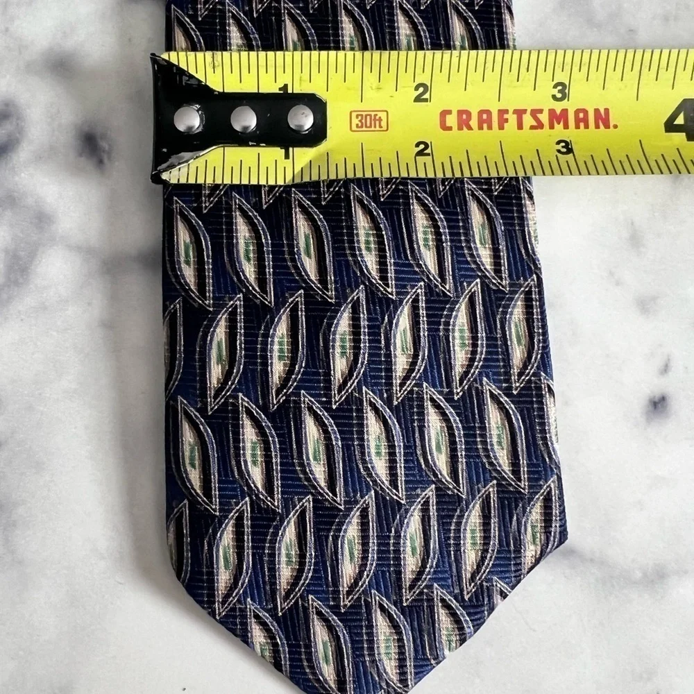 Van Heusen Men’s Pattern Tie Navy Blue Green Tan EUC - Picture 3 of 5
